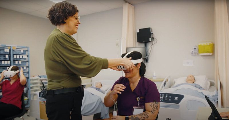 La réalité virtuelle au service de la formation en santé au centre de formation professionnelle de Lévis (CFPL) - Capture vidéo OIIAQ