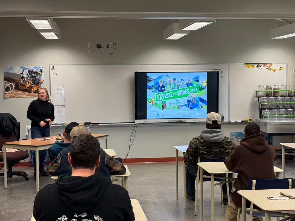 Une journée carrière réussie au centre national de conduite d’engins de chantier Une journée carrière réussie au centre national de conduite d’engins de chantier