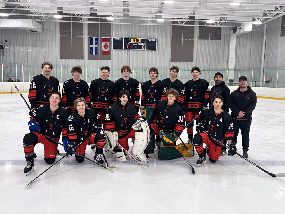 Équipe du centre de formation en montage de lignes La formation professionnelle des Navigateurs se distingue sur la glace! - Équipe du centre de formation en montage de lignes